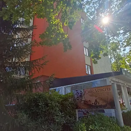 Przy Plazy Przestronny 150 M2 5 Sypialni 2 Lazienki Nowoczesny, Luksusowy, Cichy Kolobrzeg